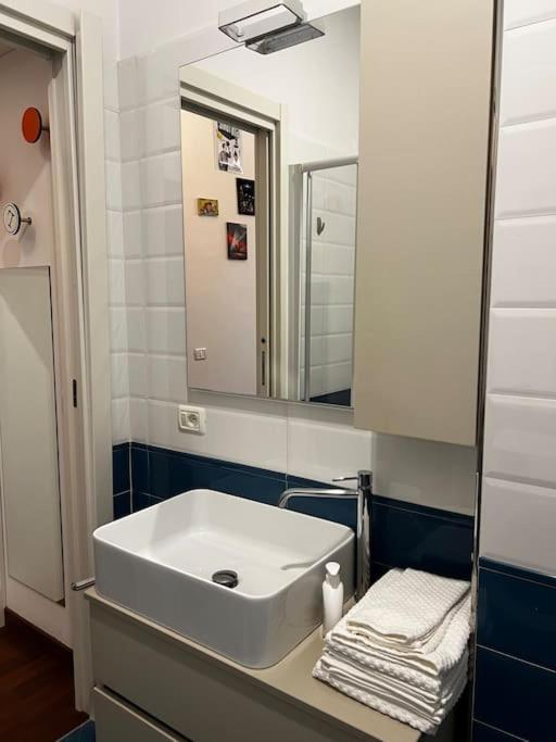 Il Nido Del Centro Storico-a Due Passi Dai Navigli E Dal Duomo Apartamento Milán